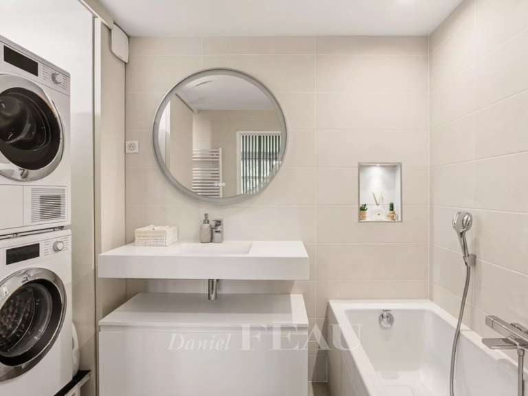Apartment Rueil-Malmaison - 3 bedrooms - 101m²