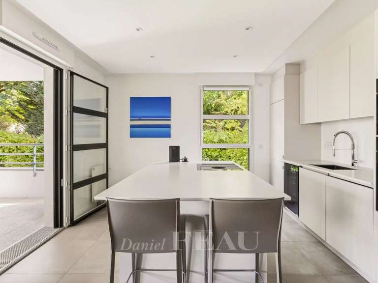 Apartment Rueil-Malmaison - 3 bedrooms - 101m²