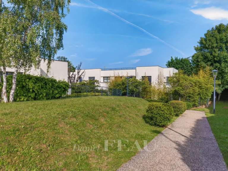 Apartment Rueil-Malmaison - 3 bedrooms - 101m²