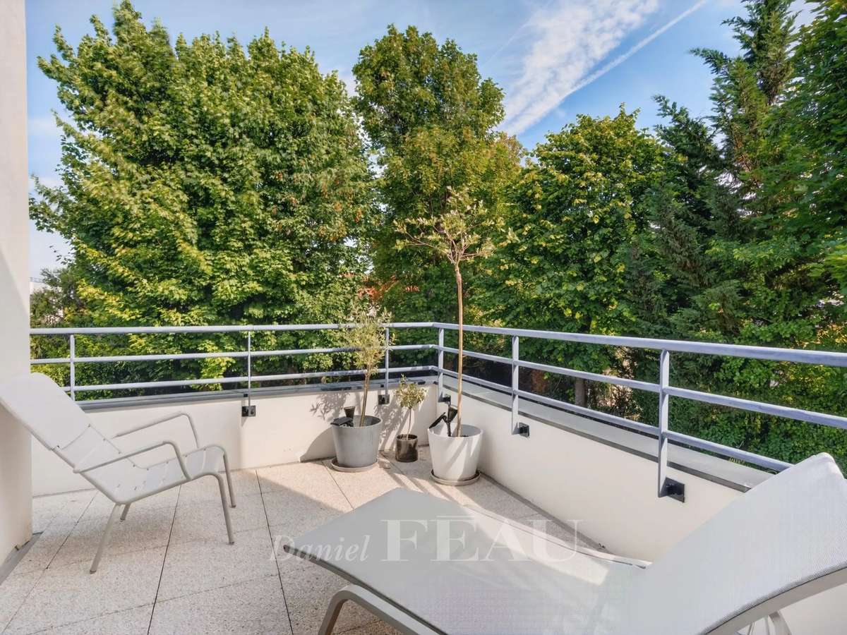 Apartment Rueil-Malmaison