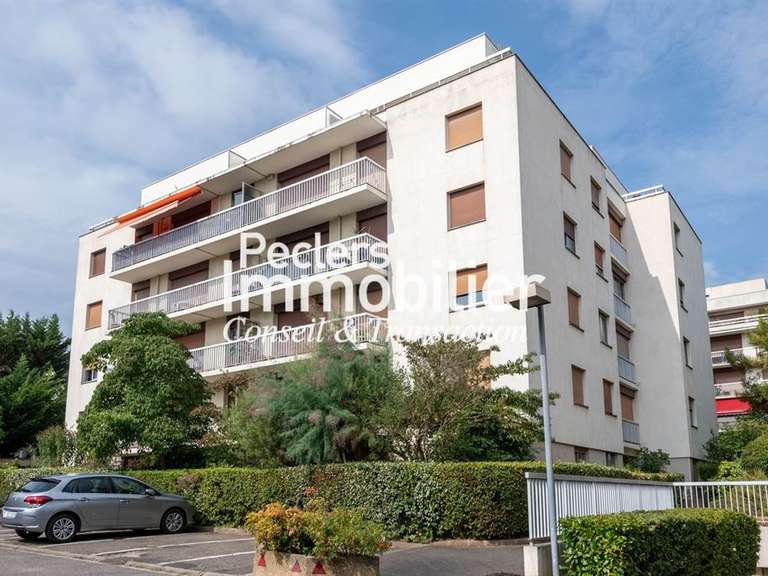 Appartement Rueil-Malmaison - 4 chambres - 124m²