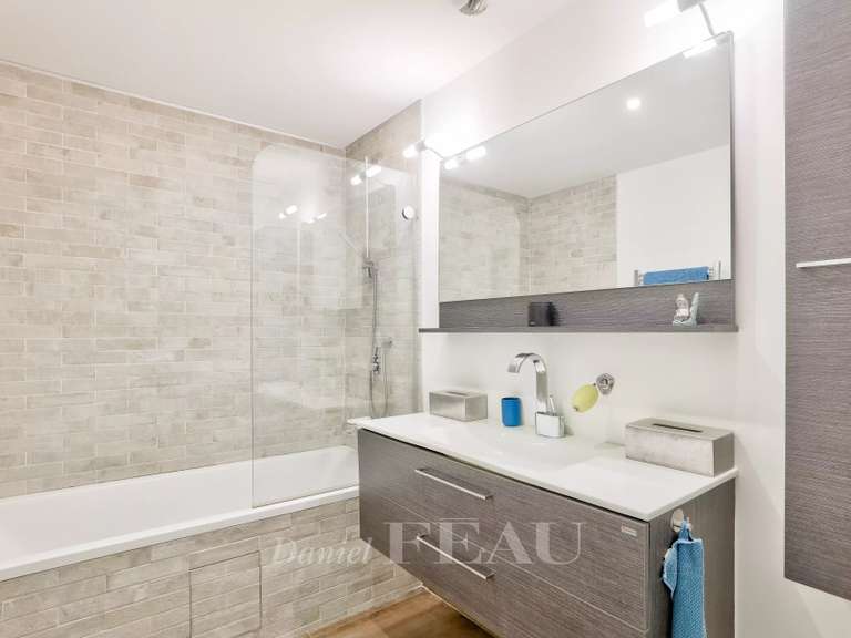 Appartement Rueil-Malmaison - 6 chambres - 398m²