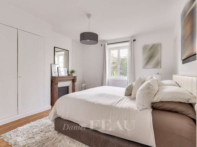 Hôtel particulier Rueil-Malmaison - 6 chambres - 296m²