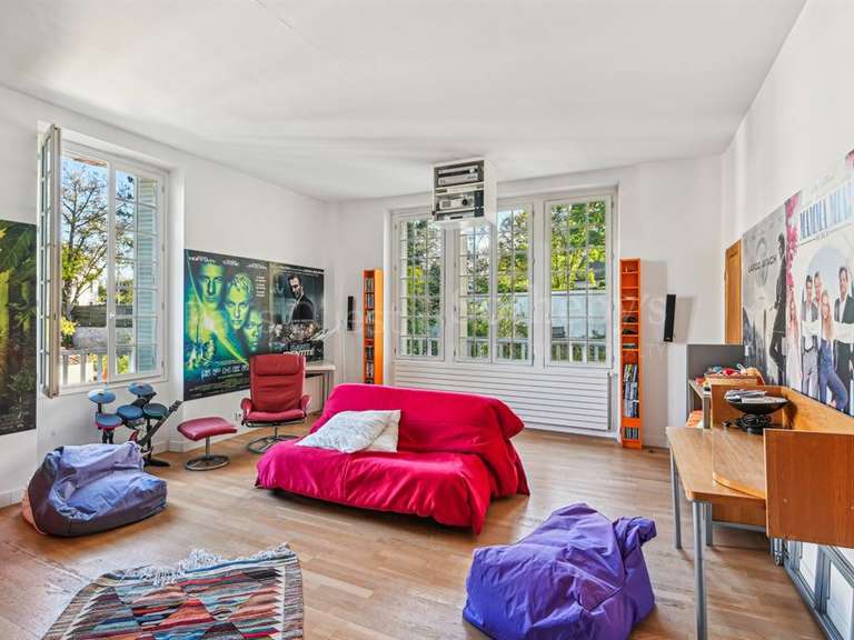 Maison Rueil-Malmaison - 6 chambres - 452m²