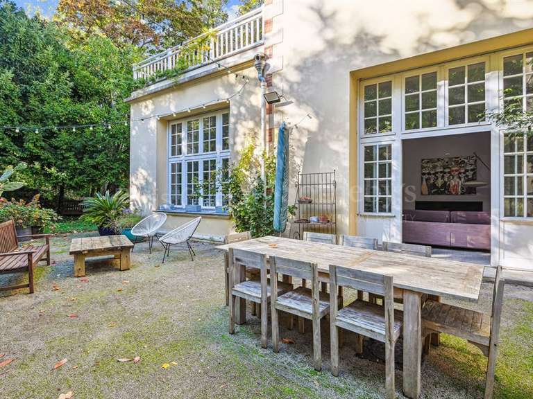 Maison Rueil-Malmaison - 6 chambres - 452m²