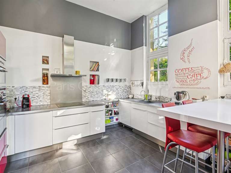 Maison Rueil-Malmaison - 6 chambres - 452m²