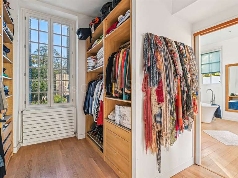 Maison Rueil-Malmaison - 6 chambres - 452m²