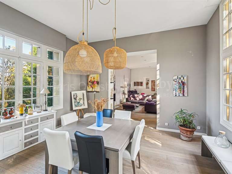 Maison Rueil-Malmaison - 6 chambres - 452m²