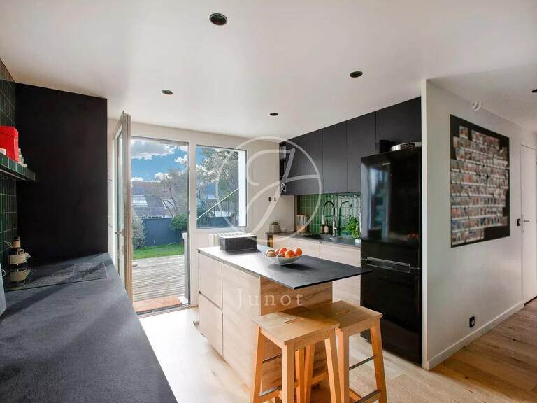House Rueil-Malmaison - 4 bedrooms - 153m²