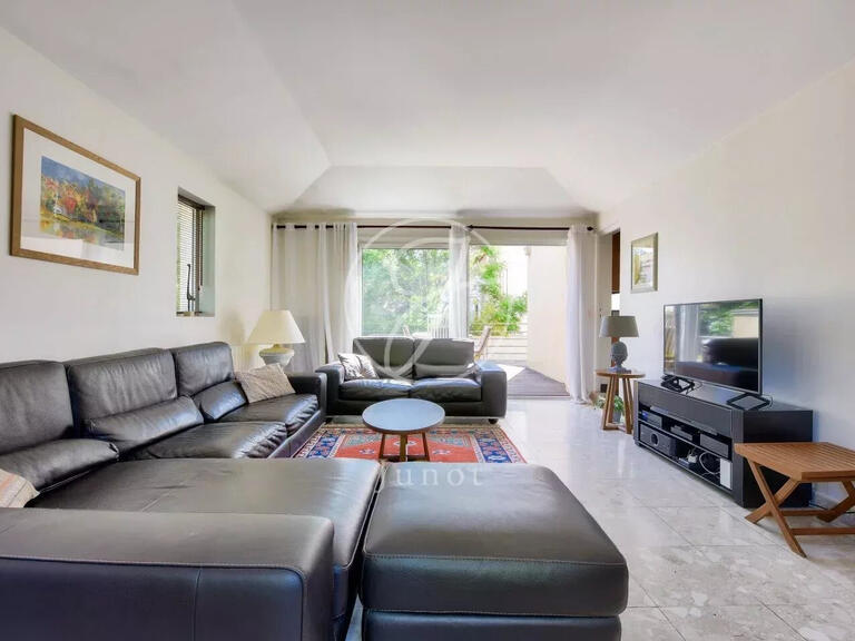Maison Rueil-Malmaison - 5 chambres - 197m²