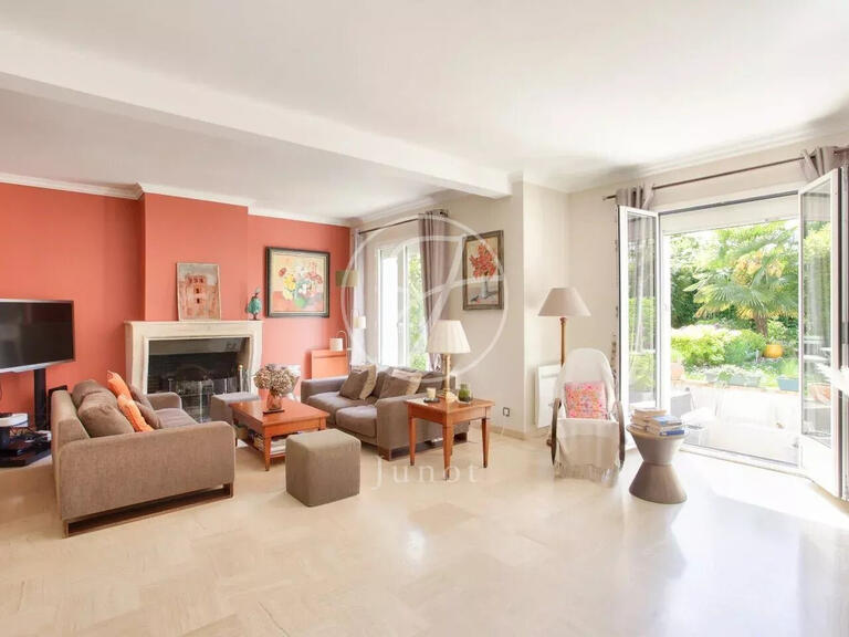 House Rueil-Malmaison - 5 bedrooms - 188m²
