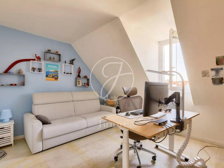 House Rueil-Malmaison - 4 bedrooms - 159m²