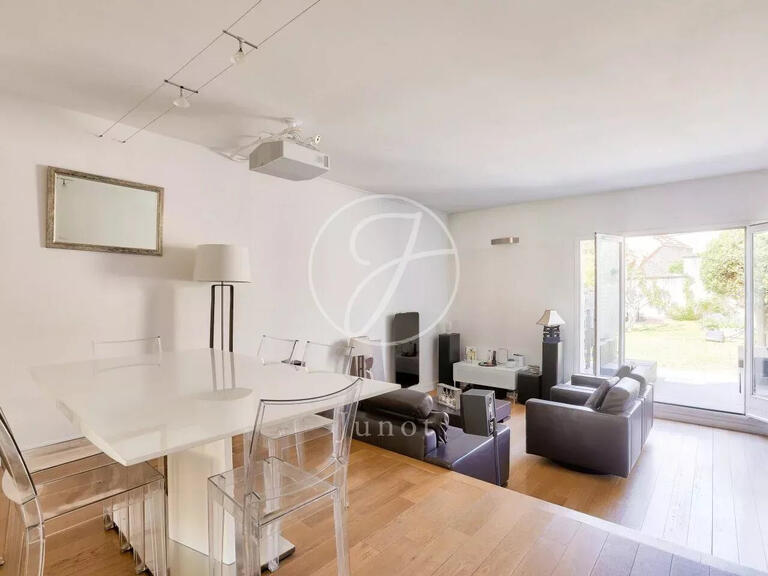 House Rueil-Malmaison - 4 bedrooms - 159m²