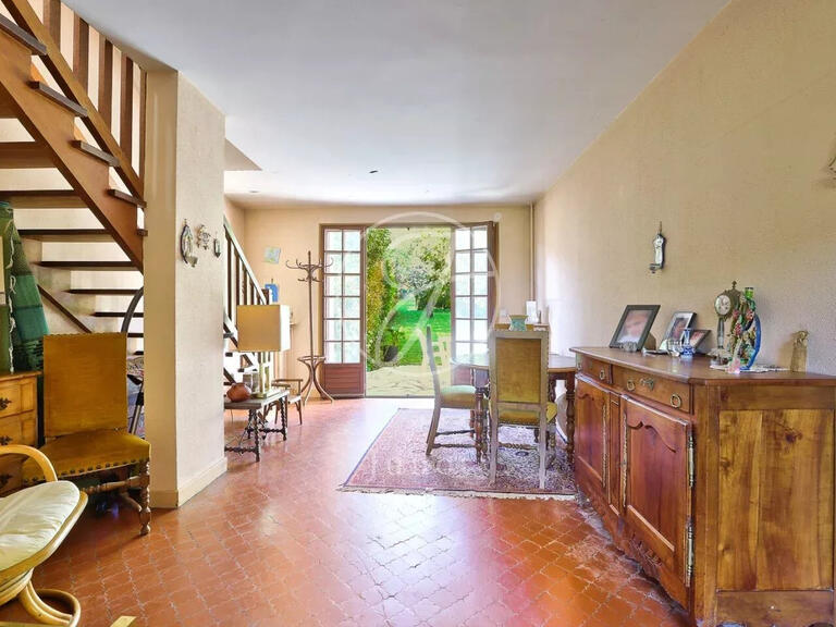 House Rueil-Malmaison - 4 bedrooms - 160m²