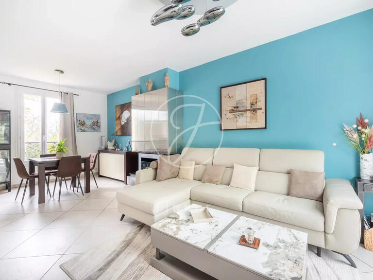 Maison Rueil-Malmaison - 3 chambres - 145m²