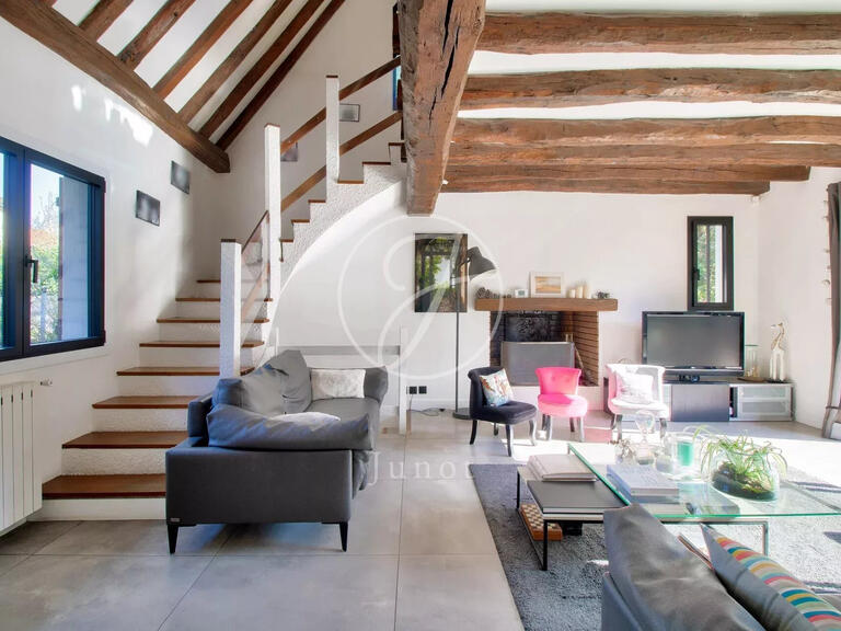Maison Rueil-Malmaison - 4 chambres - 214m²