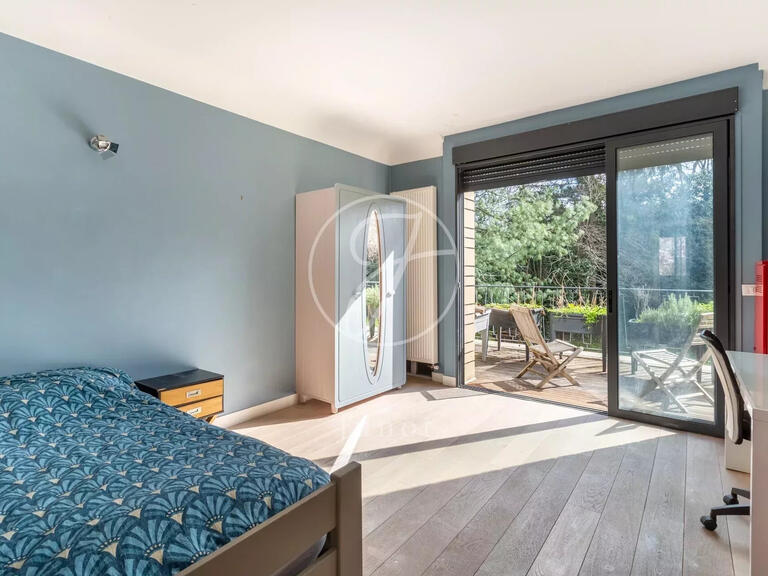Maison Rueil-Malmaison - 7 chambres - 392m²