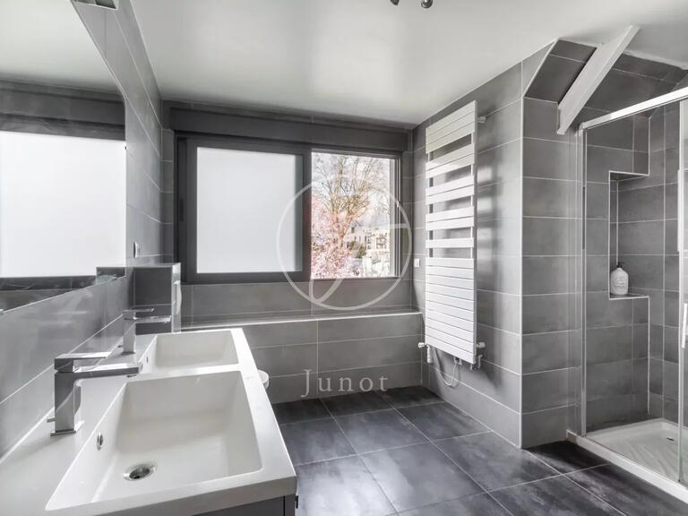 Maison Rueil-Malmaison - 7 chambres - 392m²