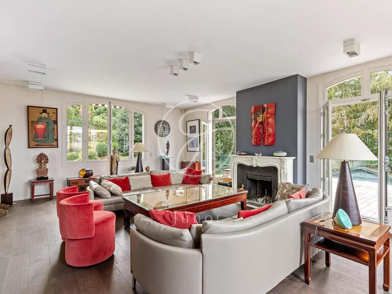 Maison Rueil-Malmaison - 4 chambres - 486m²