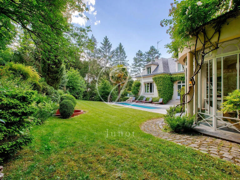 House Rueil-Malmaison - 4 bedrooms - 486m²
