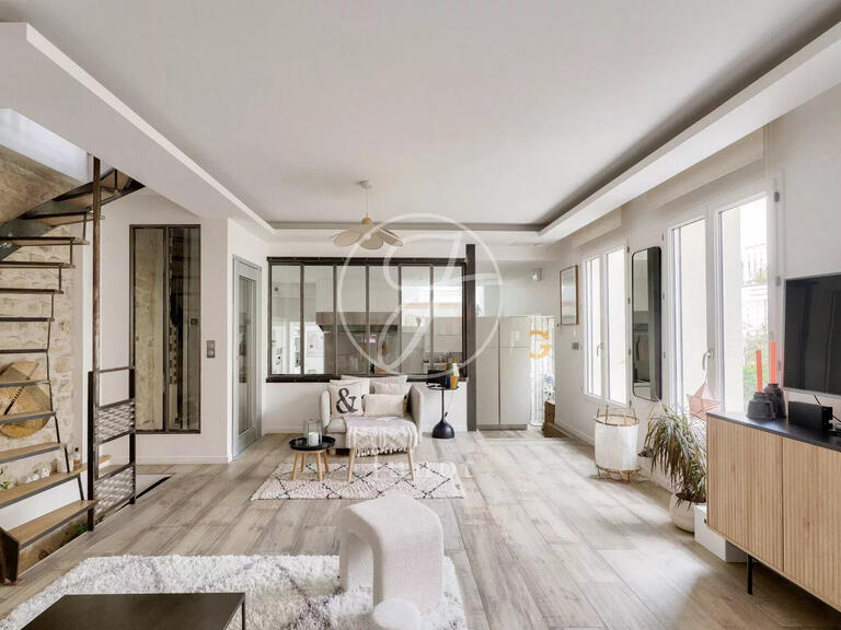 Maison Rueil-Malmaison - 5 chambres - 228m²