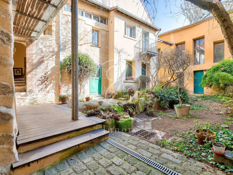 Maison Rueil-Malmaison - 3 chambres - 205m²