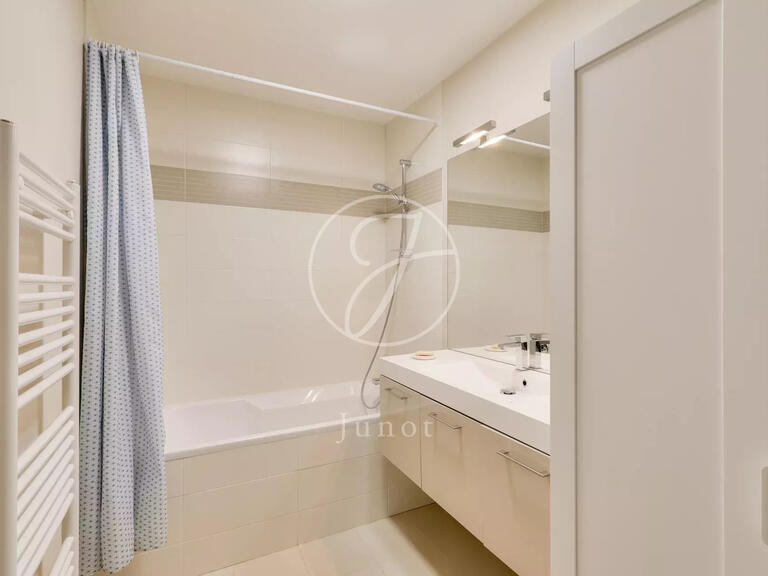 Maison Rueil-Malmaison - 4 chambres - 136m²