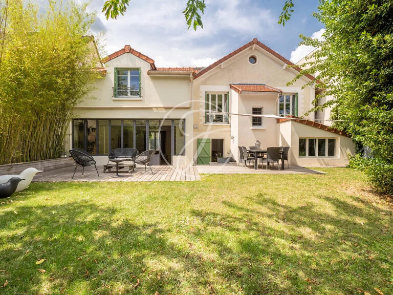 Maison Rueil-Malmaison - 5 chambres - 160m²
