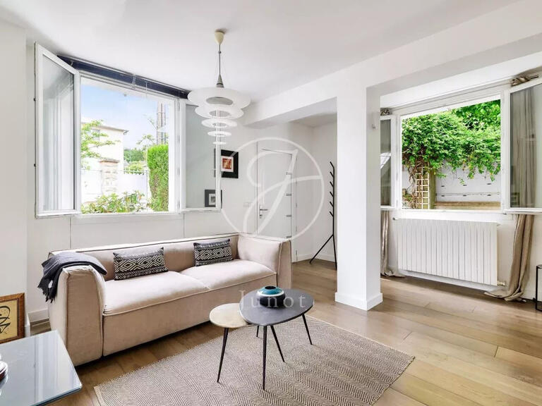 Maison Rueil-Malmaison - 4 chambres - 206m²