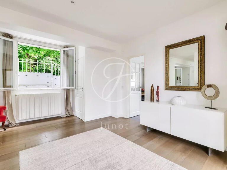 Maison Rueil-Malmaison - 4 chambres - 206m²