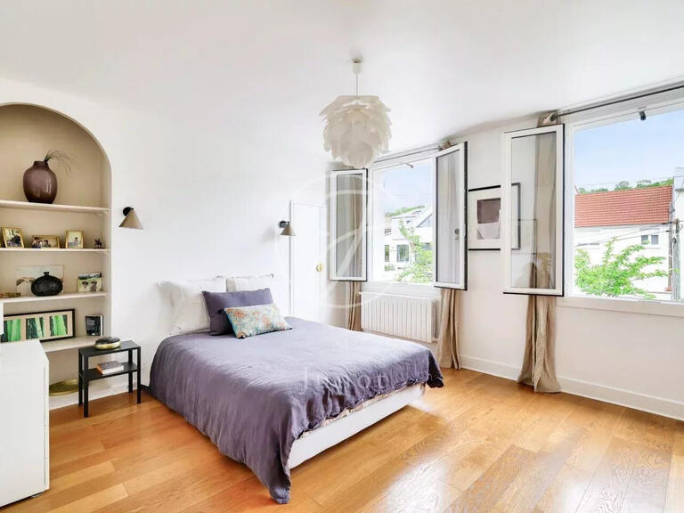 Maison Rueil-Malmaison - 4 chambres - 206m²