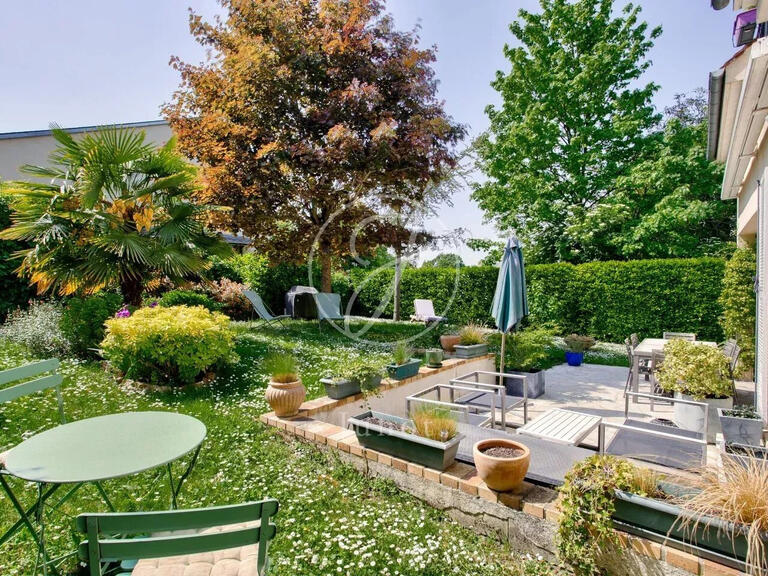 Maison Rueil-Malmaison - 5 chambres - 188m²