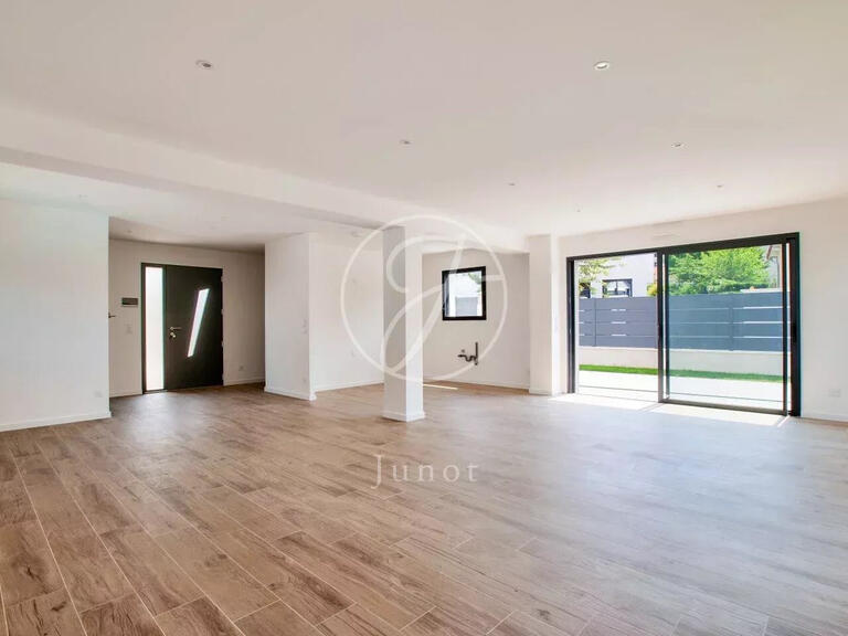Maison Rueil-Malmaison - 4 chambres - 180m²