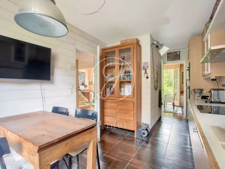 Maison Rueil-Malmaison - 4 chambres - 213m²