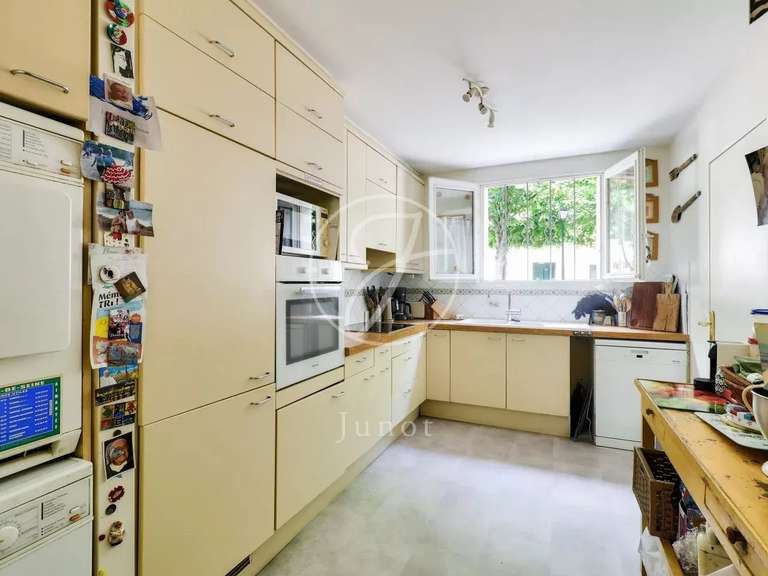 Maison Rueil-Malmaison - 4 chambres - 153m²