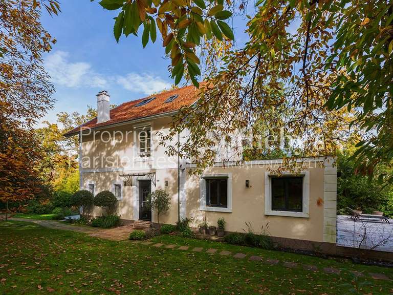 Maison Rueil-Malmaison - 6 chambres - 280m²