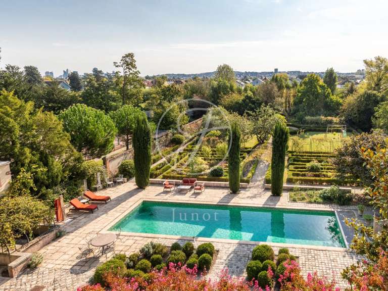 Maison Rueil-Malmaison - 6 chambres - 700m²