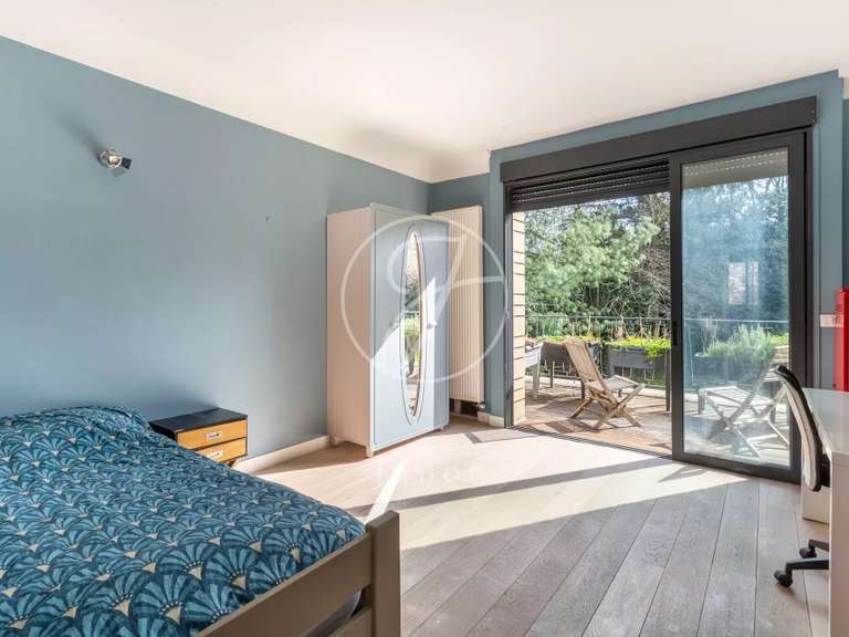 House Rueil-Malmaison - 7 bedrooms - 392m²