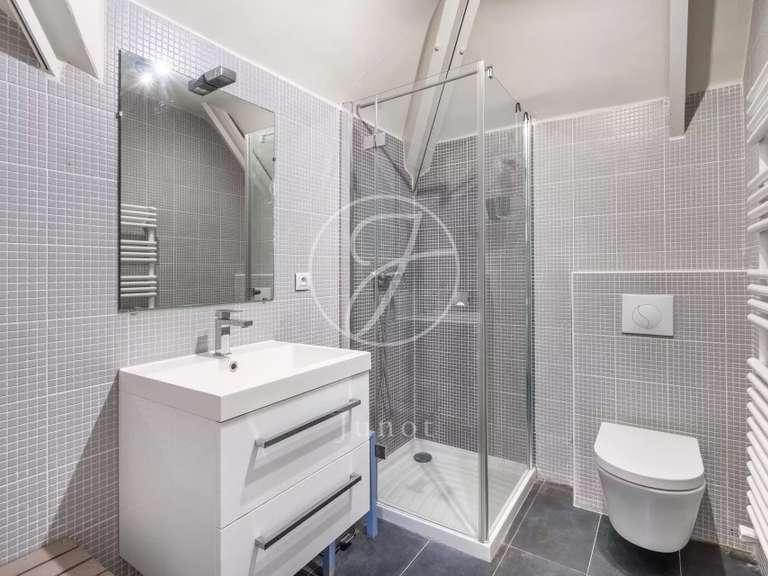 House Rueil-Malmaison - 7 bedrooms - 392m²