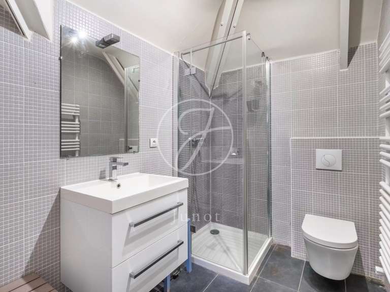 House Rueil-Malmaison - 7 bedrooms - 392m²