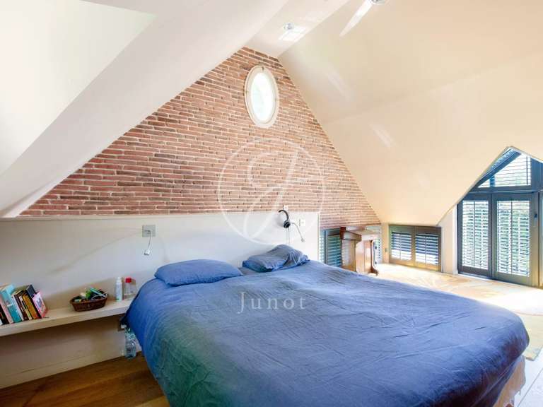 Maison Rueil-Malmaison - 5 chambres - 252m²