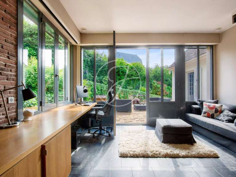 Maison Rueil-Malmaison - 5 chambres - 252m²