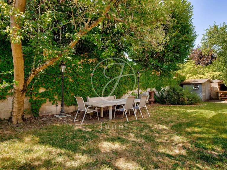 Maison Rueil-Malmaison - 5 chambres - 260m²