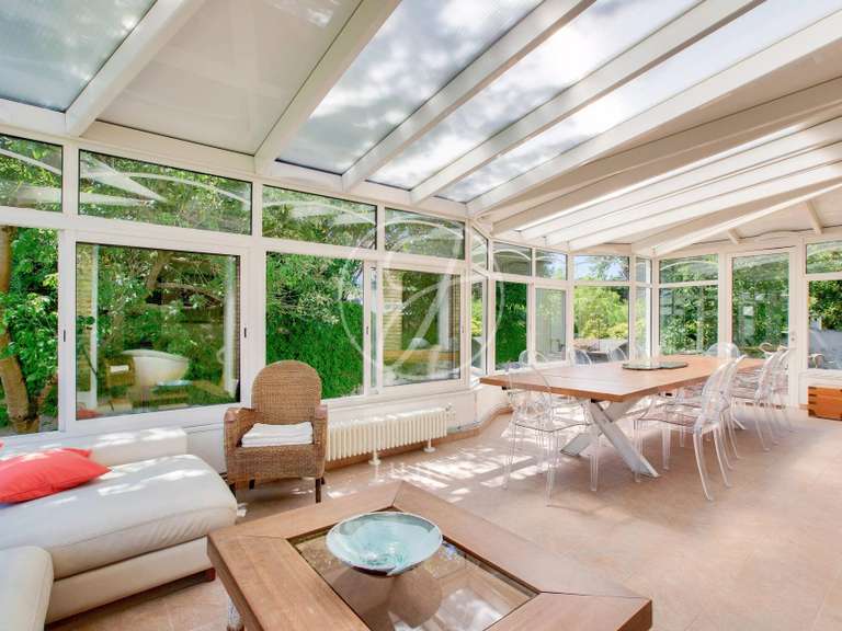 Maison Rueil-Malmaison - 5 chambres - 260m²