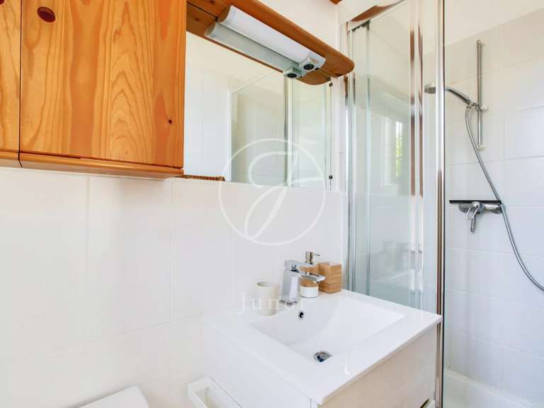 Maison Rueil-Malmaison - 5 chambres - 260m²