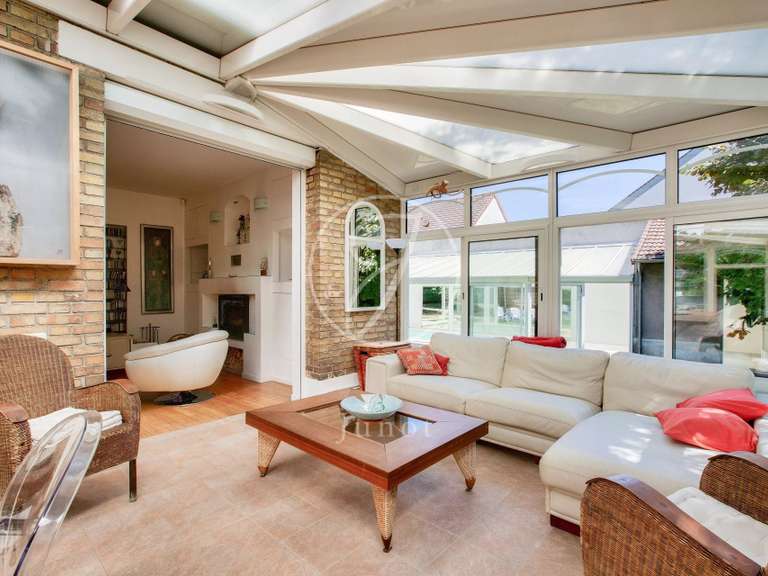 Maison Rueil-Malmaison - 5 chambres - 260m²