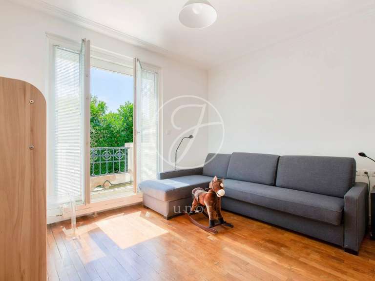 Maison Rueil-Malmaison - 5 chambres - 260m²