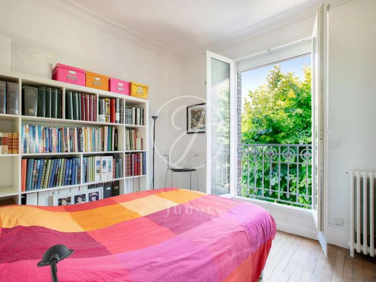 Maison Rueil-Malmaison - 5 chambres - 260m²