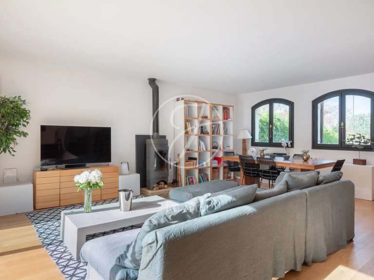 Maison Rueil-Malmaison - 4 chambres - 148m²