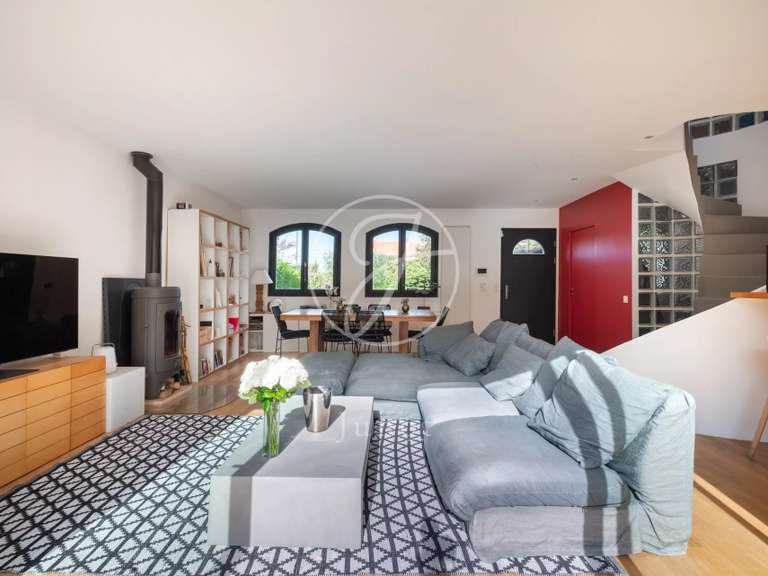 Maison Rueil-Malmaison - 4 chambres - 148m²